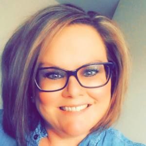 Meet your Posher, Carrie